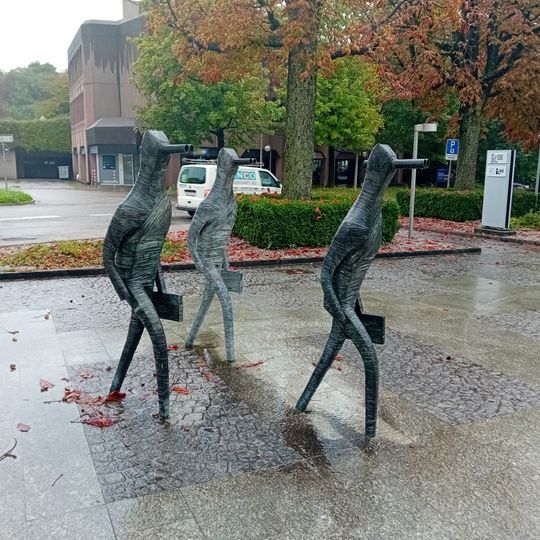 Skulpturengruppe „Geschäftsleute“