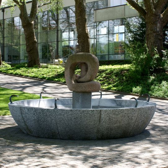 Wylerbad fountain / Snake