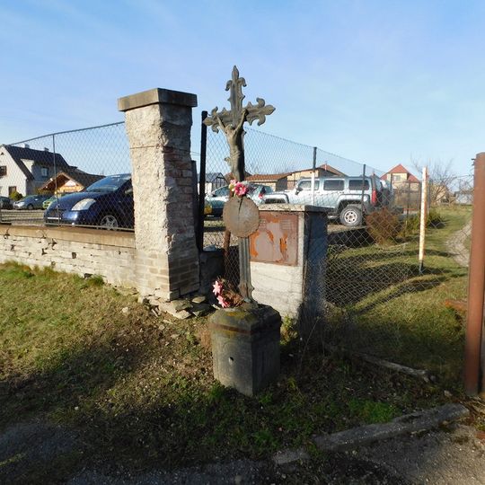 Kříž u domu č. 206 v Domašíně