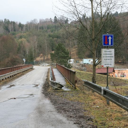 Most přes Vltavu u kempu Vltava