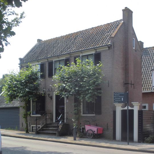 Noordereinde 1, 's-Graveland