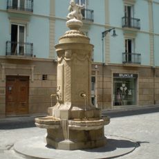 Fuente de Neptuno niño (Pamplona)