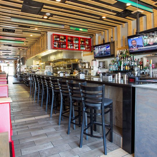 Art Burger Sushi Bar