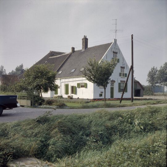 Gorzenweg 1, Heinenoord