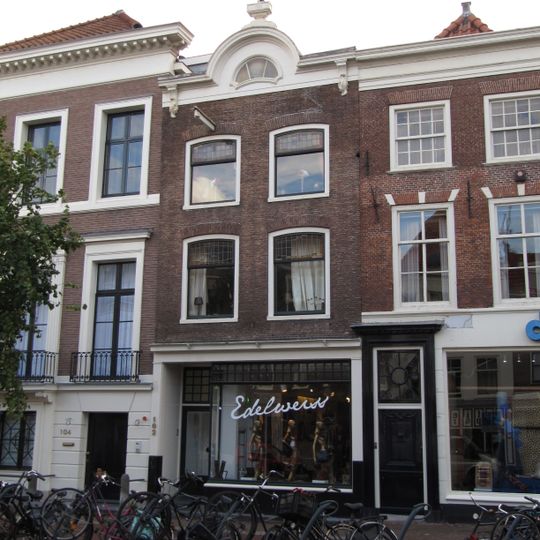 Gedempte Oude Gracht 102, Haarlem