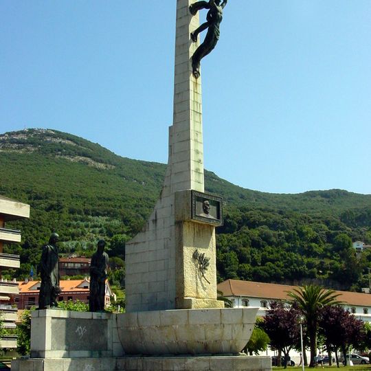 Monument to Luis Carrero Blanco, Santoña