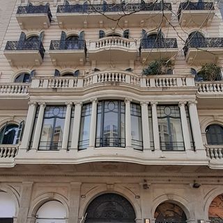 Edifici d'habitatges de Frederic Vallet III