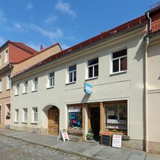 Wohnhaus mit Ladeneinbau Hoyerswerdaer Straße 12