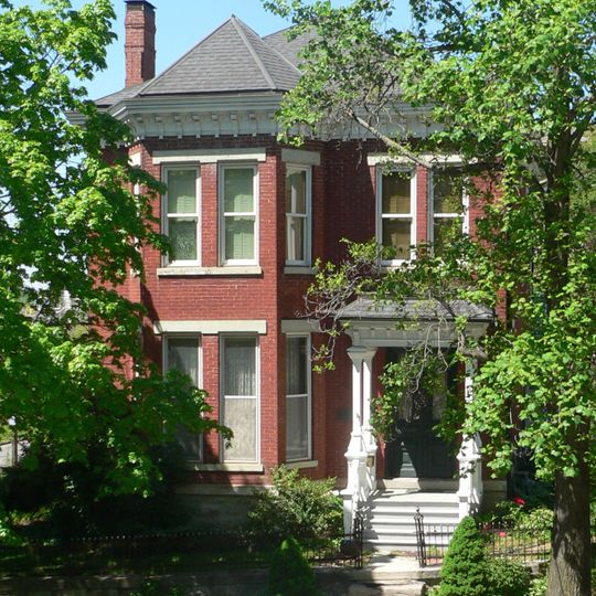 Robert L. Pease House