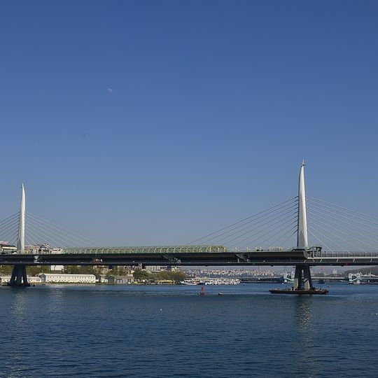 Metro-Brücke über das Goldene Horn