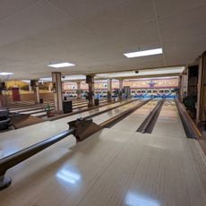 Commodore Bowling & Billards