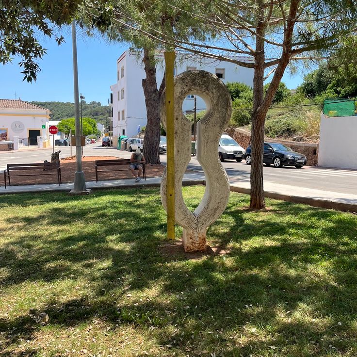 Escultura "Sona-Sona"