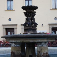 Kašna na zámku Zbiroh