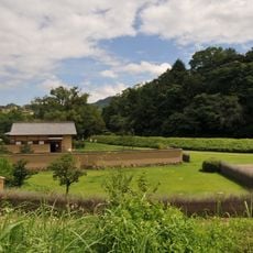 Yuzuki Castle