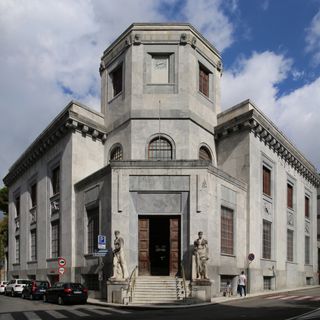 Palazzo delle Poste (Carrara)