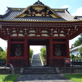 Taitoku-in Mausoleum Tür