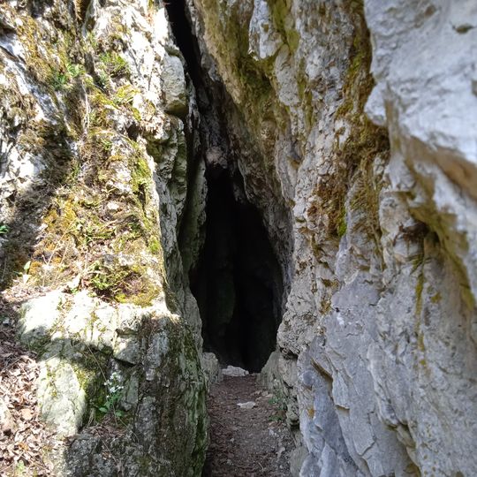 Pamlag-völgyi Cave