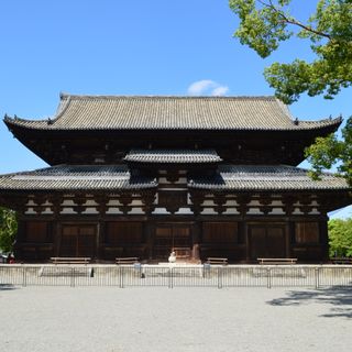 Golden Hall, Toji
