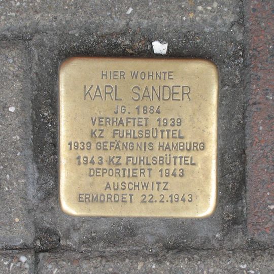 Stolperstein en memoria de Karl Sander