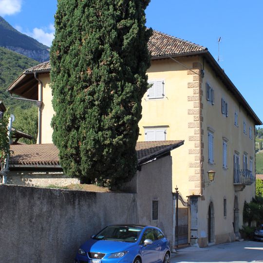 Andreas-Hofer-Straße 34-36