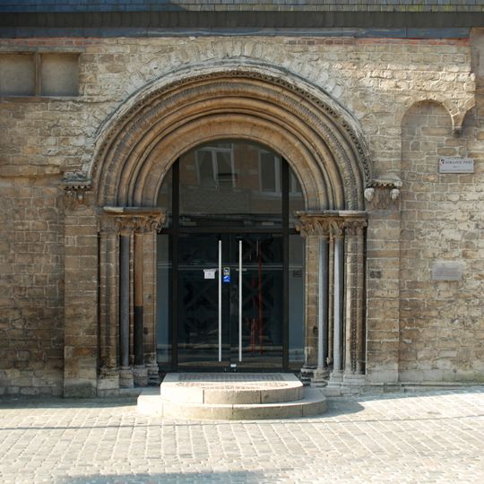 Chapelle de la Porte Romane