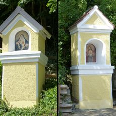 Zwei Kapellenbildstöcke