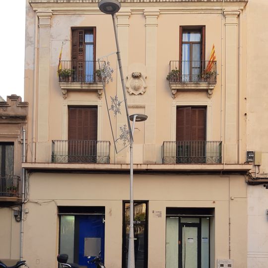 Building in carretera Laureà Miró, 212-214