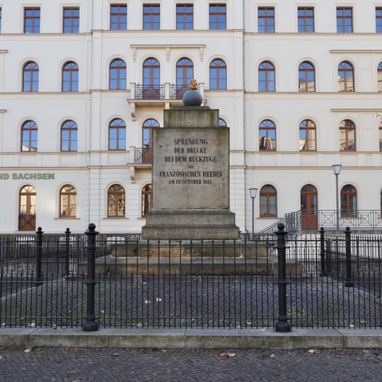 Brückensprengungsdenkmal