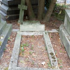 Grave of Henocque
