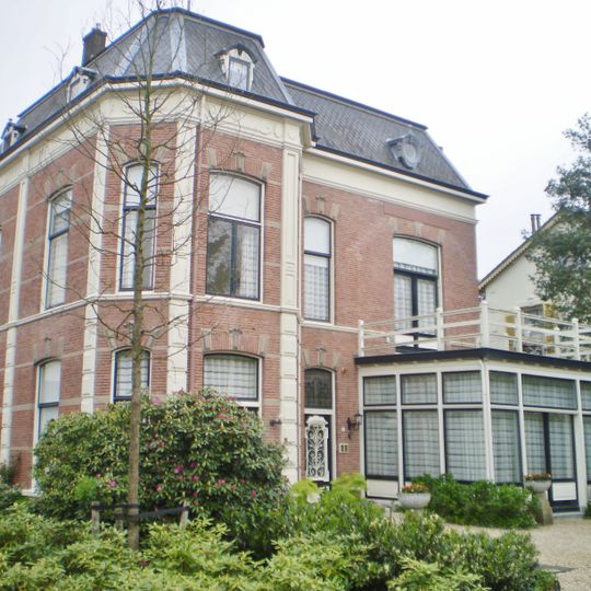 Mollerusstraat 1