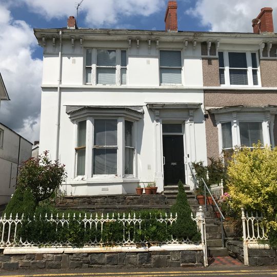 No 4, including front garden wall, railings, gate and back garden wall