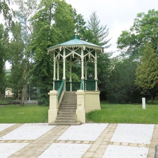 Altán v Městském parku v Chomutově