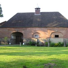 Hofanlage „Torhaus Warnau“
