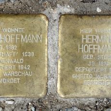 Stolperstein en memoria de Hermine  Hoffmann
