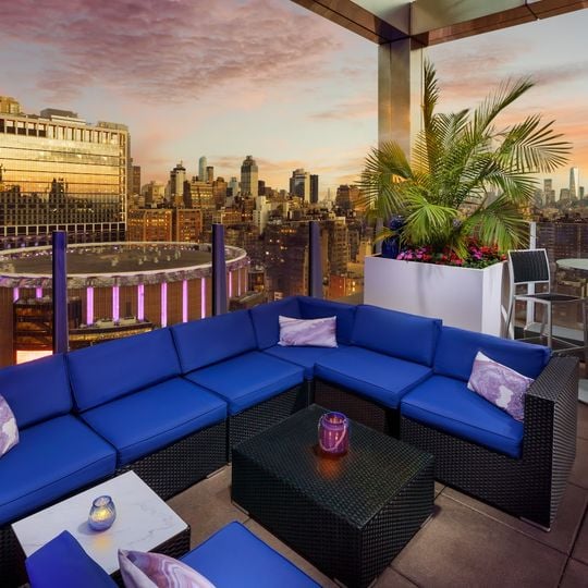 Blu33 NYC Rooftop Bar