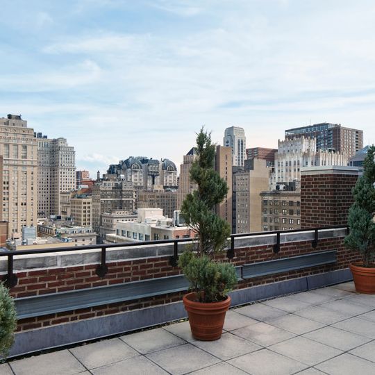 Club Quarters Hotel in Philadelphia