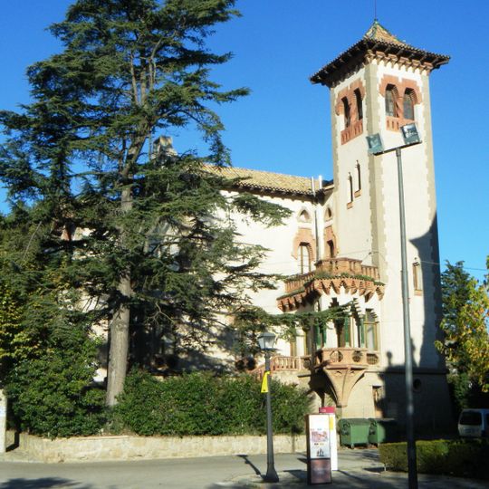 Torre de Viladomiu Vell