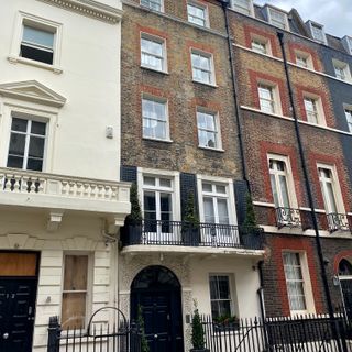 11, South Audley Street W1