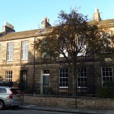 Edinburgh, Inverleith Row, 31 Howard Place