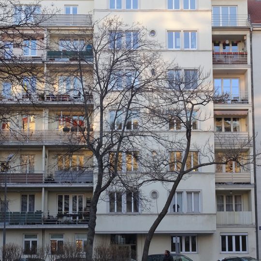 Miethaus Am Modenapark 14