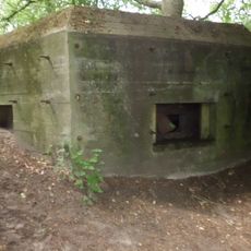 Kazemat GL052 tussen Asschatterweg en brug