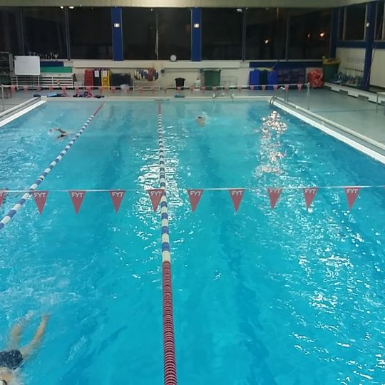 Piscine des Vignes-Benettes
