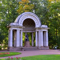 Rossi Pavilion (Monument to Maria Feodorovna)