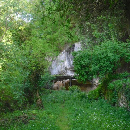 Abrigo do Lagar Velho