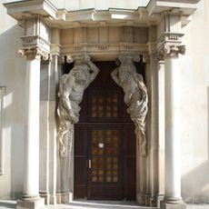 Portal des Hauses Zum güldenen Kreuz