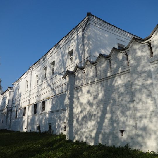 Жилой дом при колокольне