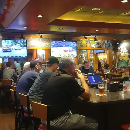 Applebee's Grill + Bar