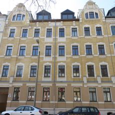 Mietshaus in geschlossener Bebauung Reichenhainer Straße 20