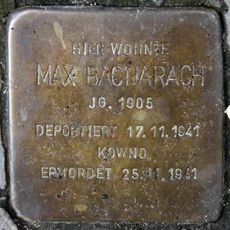 Stolperstein en memoria de Max Bacharach