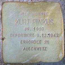 Stolperstein en memoria de Kurt Pinkus